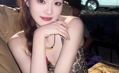 男生穿丝袜的故事